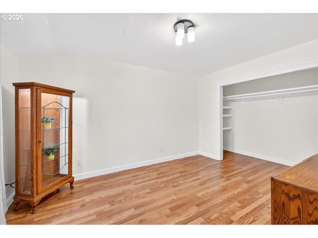 116 Ne 66TH Ave, Portland, OR 97035