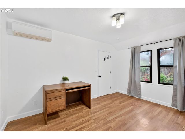 116 Ne 66TH Ave, Portland, OR 97035