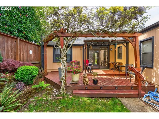 116 Ne 66TH Ave, Portland, OR 97035