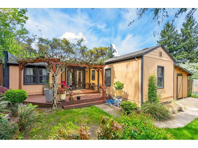 116 Ne 66TH Ave, Portland, OR 97035