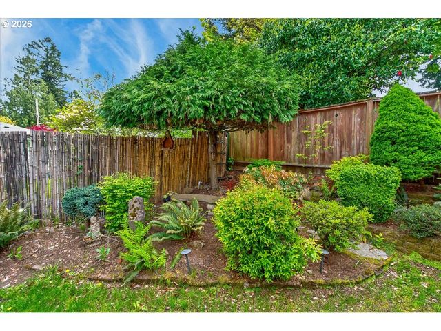 116 Ne 66TH Ave, Portland, OR 97035