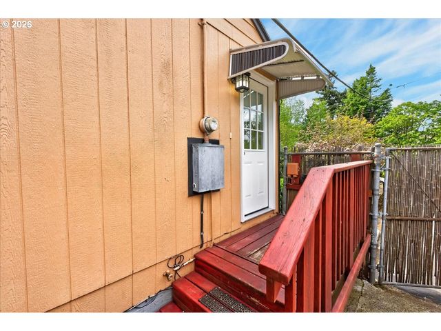 116 Ne 66TH Ave, Portland, OR 97035