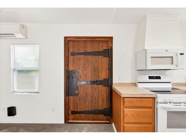 116 Ne 66TH Ave, Portland, OR 97035