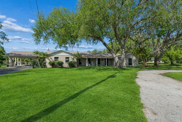 9035 SHARON DRIVE, New Port Richey, FL 34654