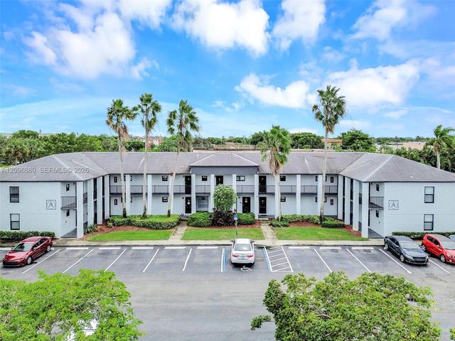 7550 Stirling Road V205, Davie, FL 33024