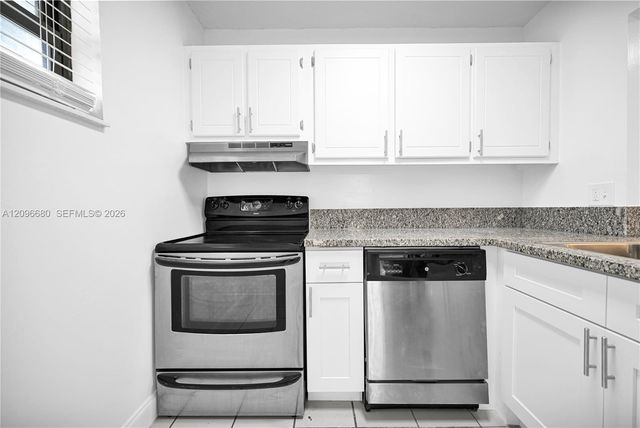 7550 Stirling Road V205, Davie, FL 33024