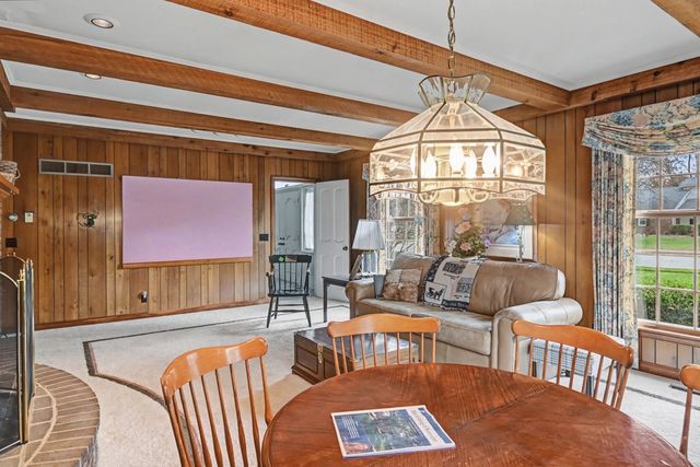 735 Courtwright Boulevard, Mansfield, OH 44907