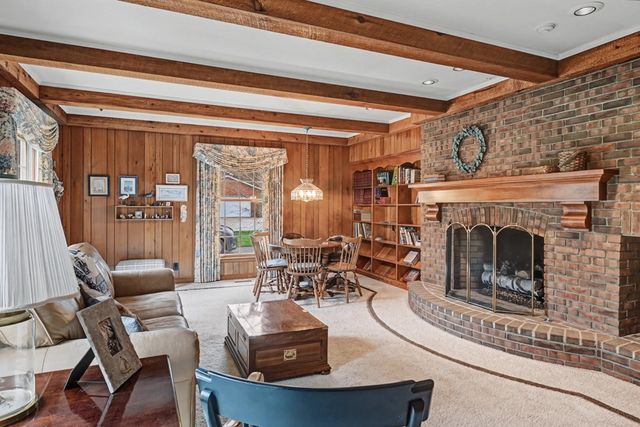 735 Courtwright Boulevard, Mansfield, OH 44907