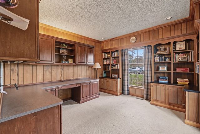 735 Courtwright Boulevard, Mansfield, OH 44907