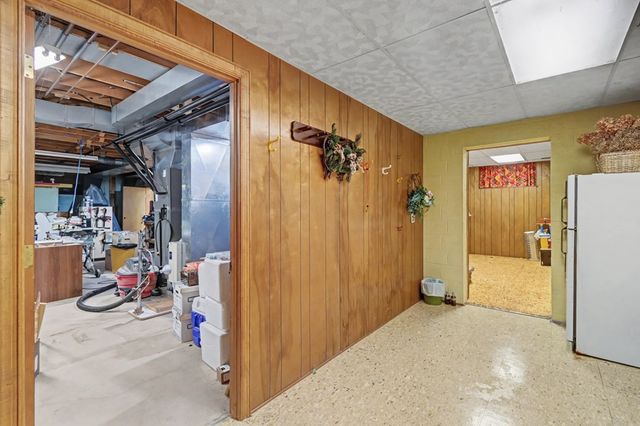 735 Courtwright Boulevard, Mansfield, OH 44907