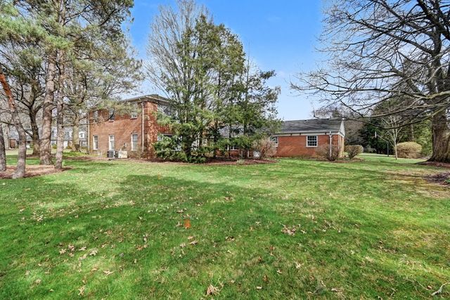 735 Courtwright Boulevard, Mansfield, OH 44907