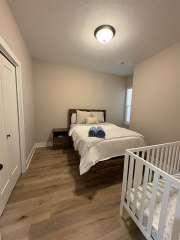 5501 N Sandkey Ct # 5503, Wichita, KS 67204