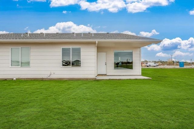 5501 N Sandkey Ct # 5503, Wichita, KS 67204