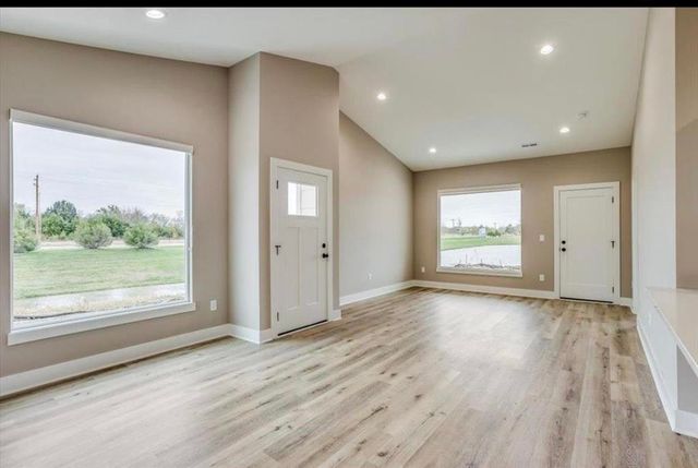 5501 N Sandkey Ct # 5503, Wichita, KS 67204