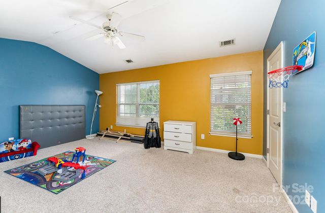 14139 Winford Lane, Charlotte, NC 28262