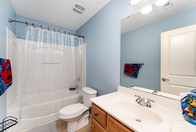 14139 Winford Lane, Charlotte, NC 28262