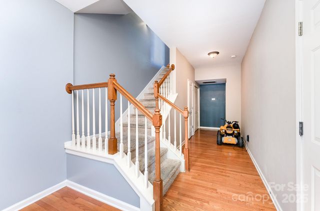 14139 Winford Lane, Charlotte, NC 28262