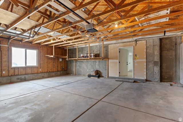 371 E CYNTHIA WAY, North Salt Lake, UT 84054