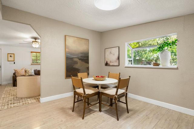 740 Reuter Dr, West Sacramento, CA 95605