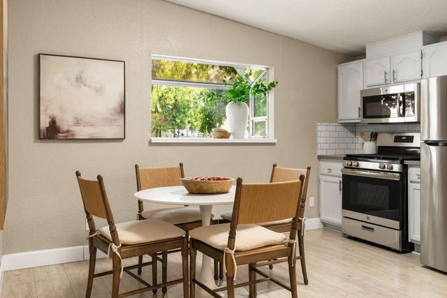740 Reuter Dr, West Sacramento, CA 95605