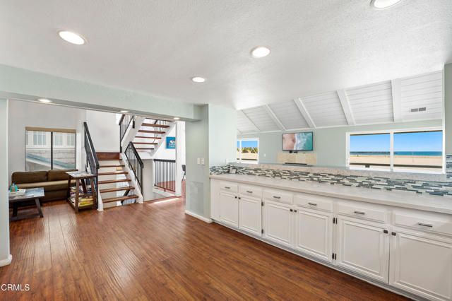 3371 Ocean Drive, Oxnard, CA 93035