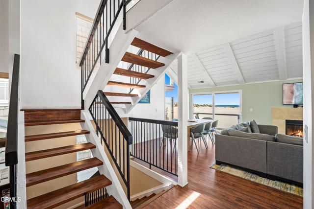 3371 Ocean Drive, Oxnard, CA 93035