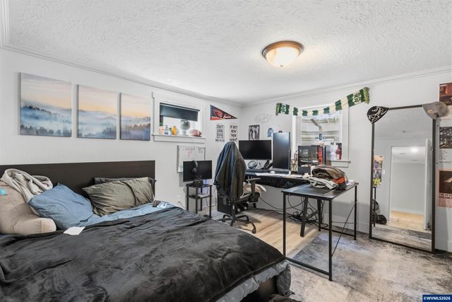 837 NW 10th St, Corvallis, OR 97330