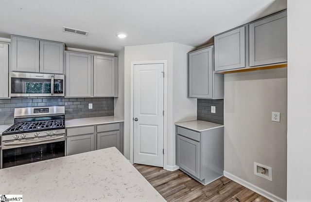 1285 Kilead Court, Boiling Springs, SC 29316