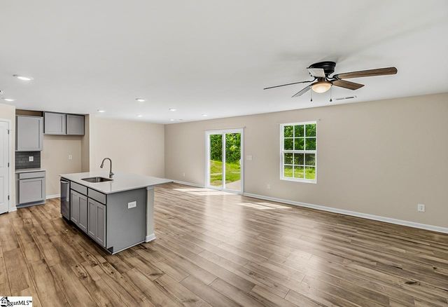 1285 Kilead Court, Boiling Springs, SC 29316