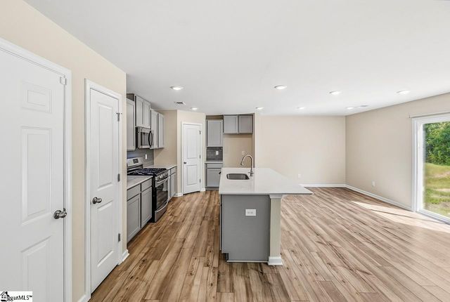 1285 Kilead Court, Boiling Springs, SC 29316