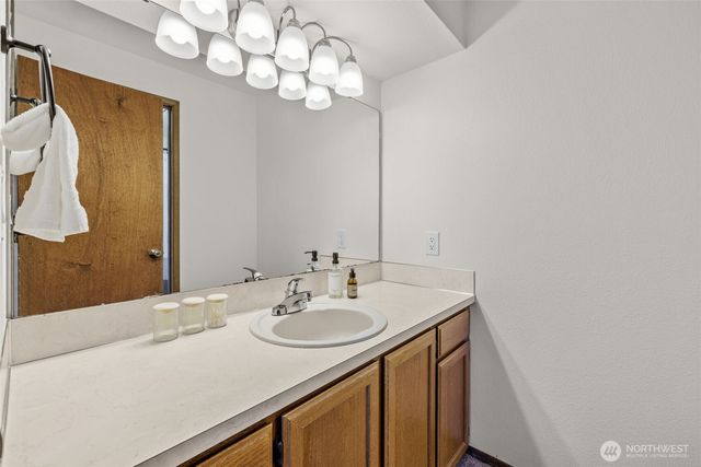 23809 137th Avenue SE, Kent, WA 98042