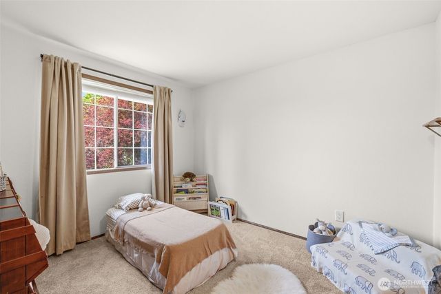 23809 137th Avenue SE, Kent, WA 98042