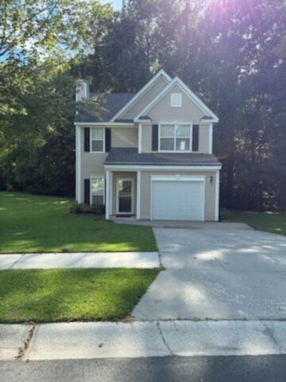 111 W Hartwick Lane, Goose Creek, SC 29445
