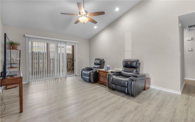 3533 Daffodil CRES, Virginia Beach, VA 23453