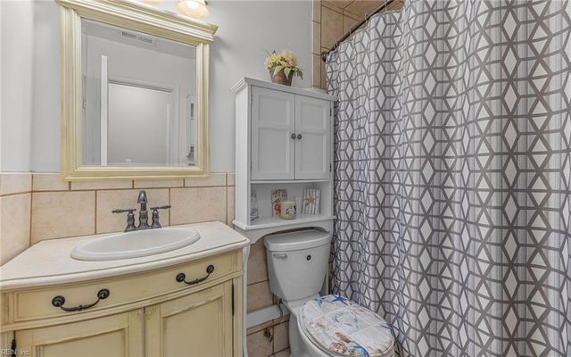 3533 Daffodil CRES, Virginia Beach, VA 23453