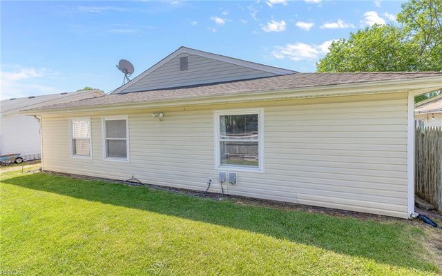 3533 Daffodil CRES, Virginia Beach, VA 23453