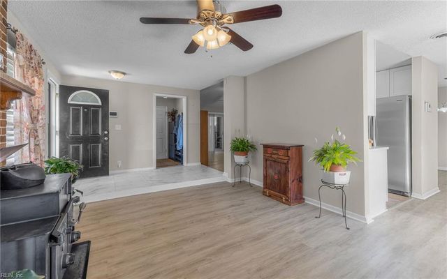 3533 Daffodil CRES, Virginia Beach, VA 23453