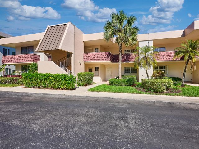 3001 S Palm Aire Drive 107, Pompano Beach, FL 33069