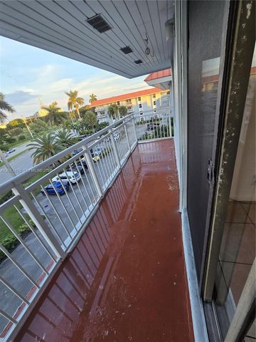 405 S Pine Island Rd 401D, Plantation, FL 33324