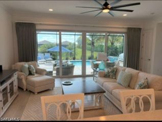 11555 Jacaranda DR, Naples, FL 34120