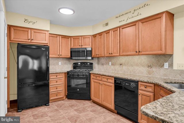 65 STANDIFORD CT, Wilmington, DE 19804