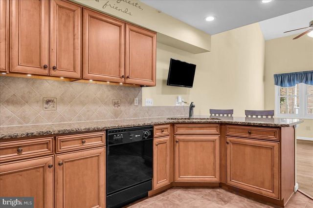 65 STANDIFORD CT, Wilmington, DE 19804