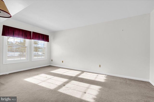 65 STANDIFORD CT, Wilmington, DE 19804