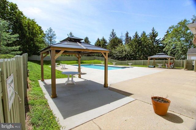 65 STANDIFORD CT, Wilmington, DE 19804