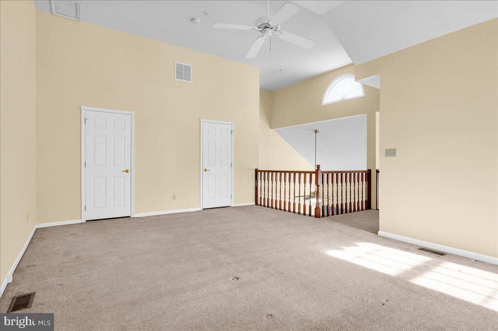 Image 23 of property listing at 65 STANDIFORD CT, Wilmington, DE 19804