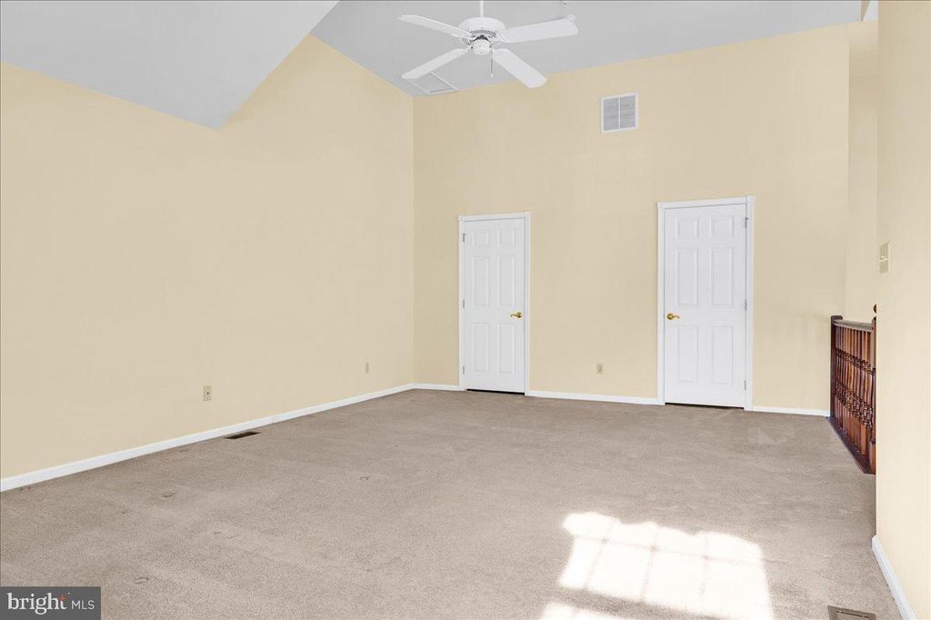 Image 24 of property listing at 65 STANDIFORD CT, Wilmington, DE 19804