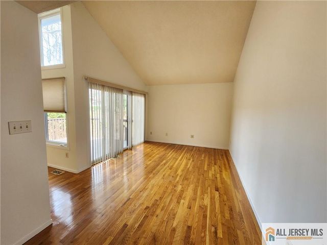 254 Sayre Drive, Plainsboro, NJ 08540