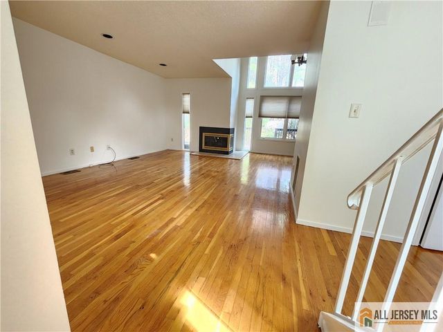 254 Sayre Drive, Plainsboro, NJ 08540