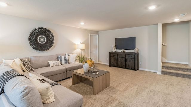 21 Verbena Lane SW, Cedar Rapids, IA 52404