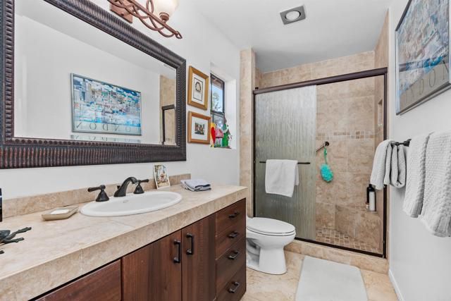 1990 Avenida La Posta, Encinitas, CA 92024